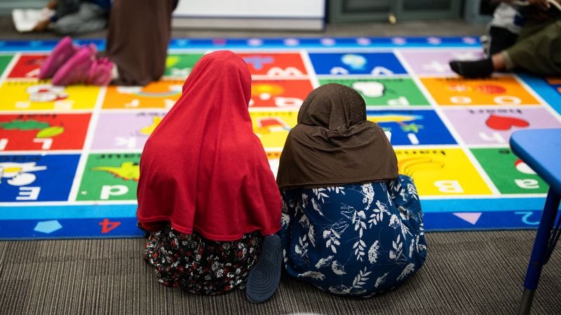 मिनेसोटा के चाइल्ड केयर सेंटरों में चल रहा था कौन सा ‘काला खेल’? जांच शुरू होते ही मचा हड़कंप!